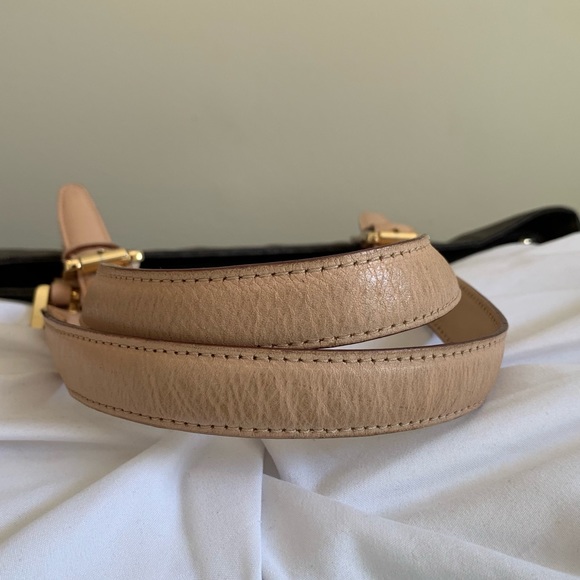 Michael Kors Signature Logo Jet Set Tote Purse - Picture 4 of 8